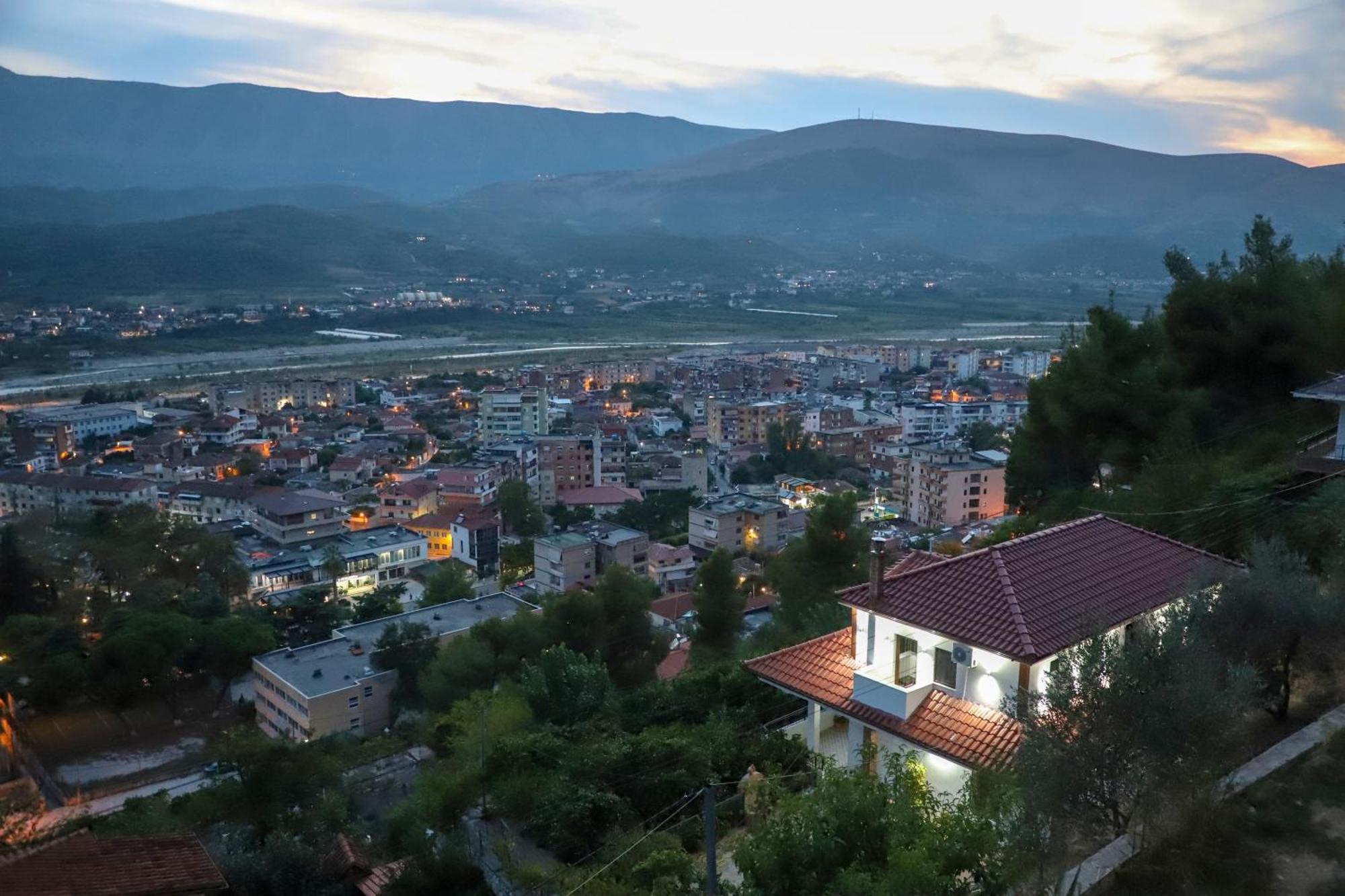 Vila Toska Берат Екстер'єр фото